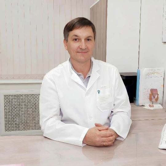 Солдатов Денис Вадимович - колопроктолог (проктолог)